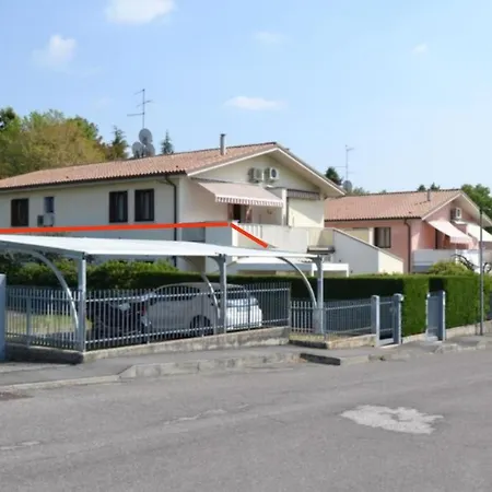Rosalinde House